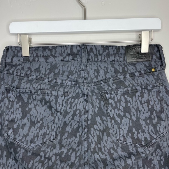 Lucky Brand Charlie Skinny Cheetah Print Jeans Size 28 - Picture 8 of 9